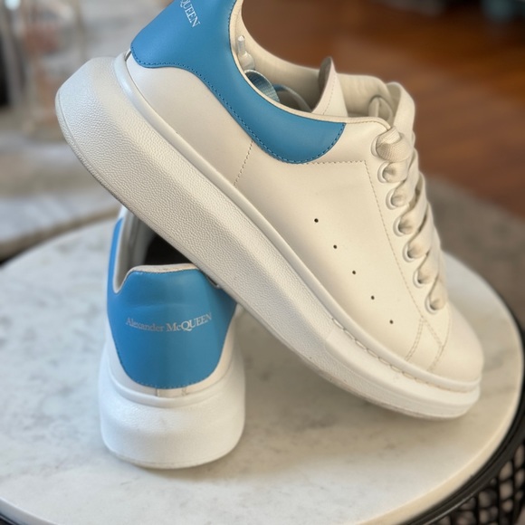 Alexander McQueen size US8.5 Eu 41.5 - Picture 2 of 11